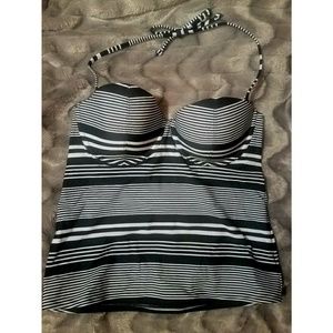 New Old Navy black and white tankini